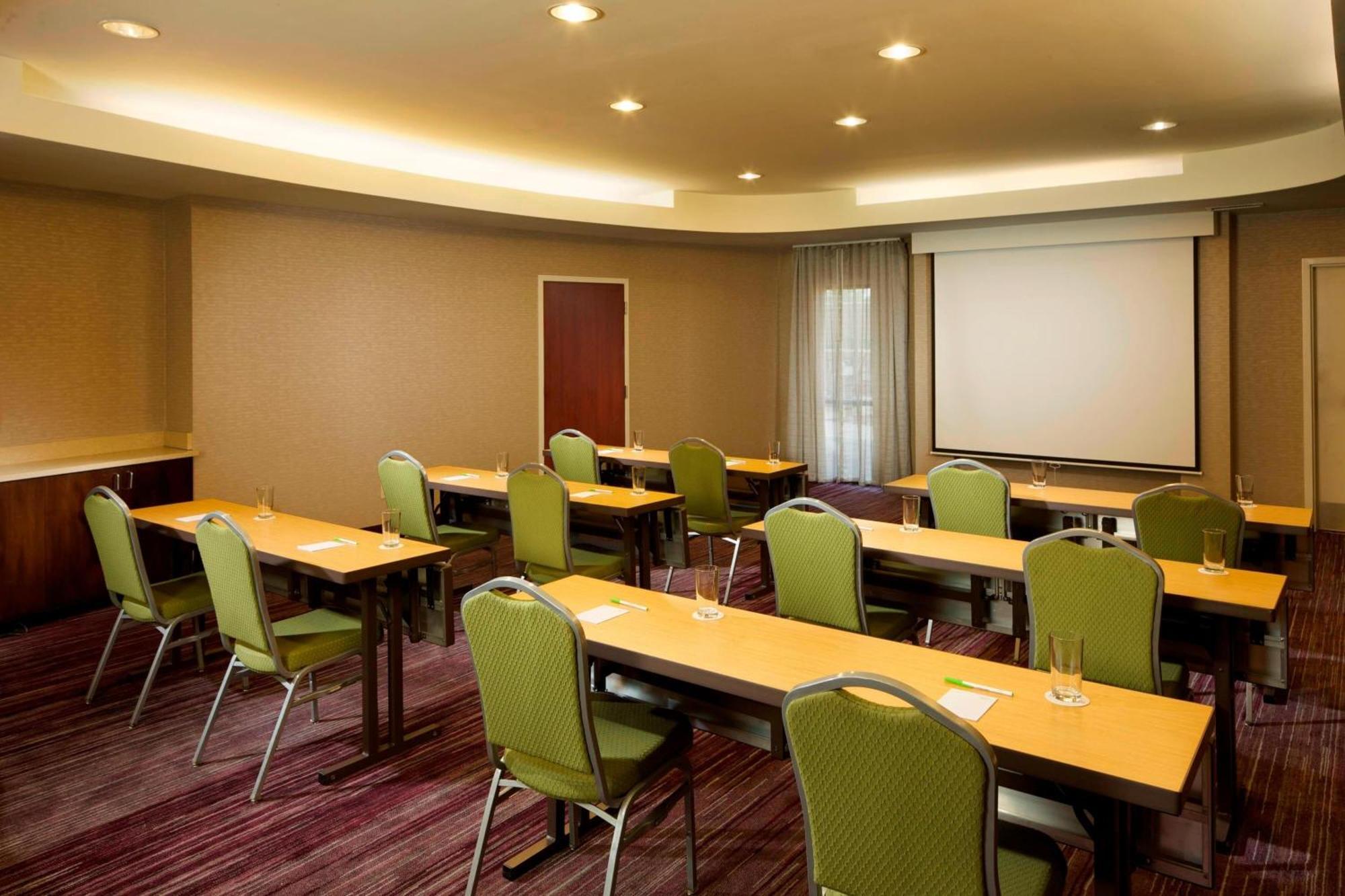 Courtyard By Marriott Jackson Hotel Ngoại thất bức ảnh