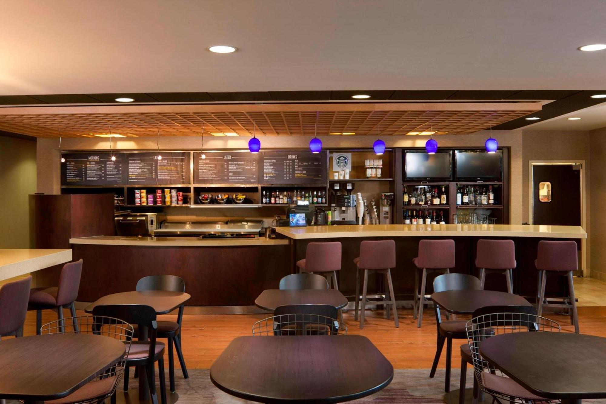 Courtyard By Marriott Jackson Hotel Ngoại thất bức ảnh