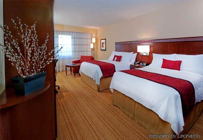 Courtyard By Marriott Jackson Hotel Phòng bức ảnh