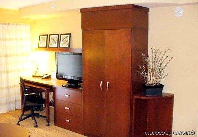Courtyard By Marriott Jackson Hotel Phòng bức ảnh