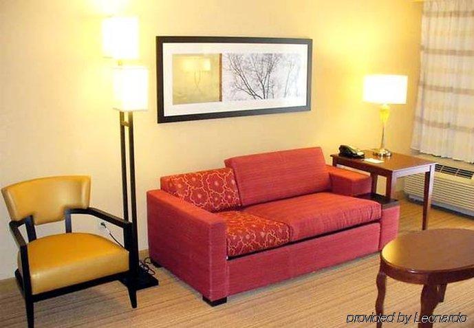 Courtyard By Marriott Jackson Hotel Phòng bức ảnh